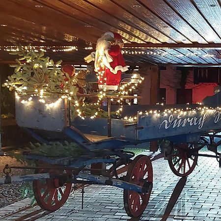 Hotel Schrenkhof Unterhaching Kültér fotó