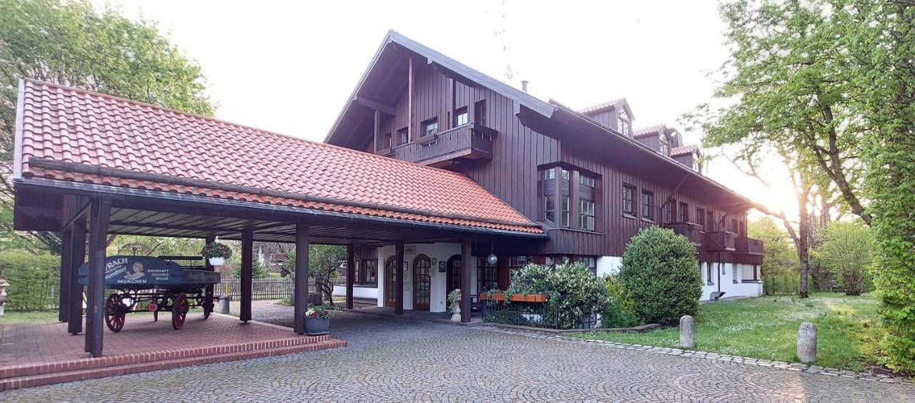 Hotel Schrenkhof Unterhaching Kültér fotó